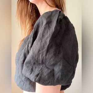 The drop puff sleeve black crop top